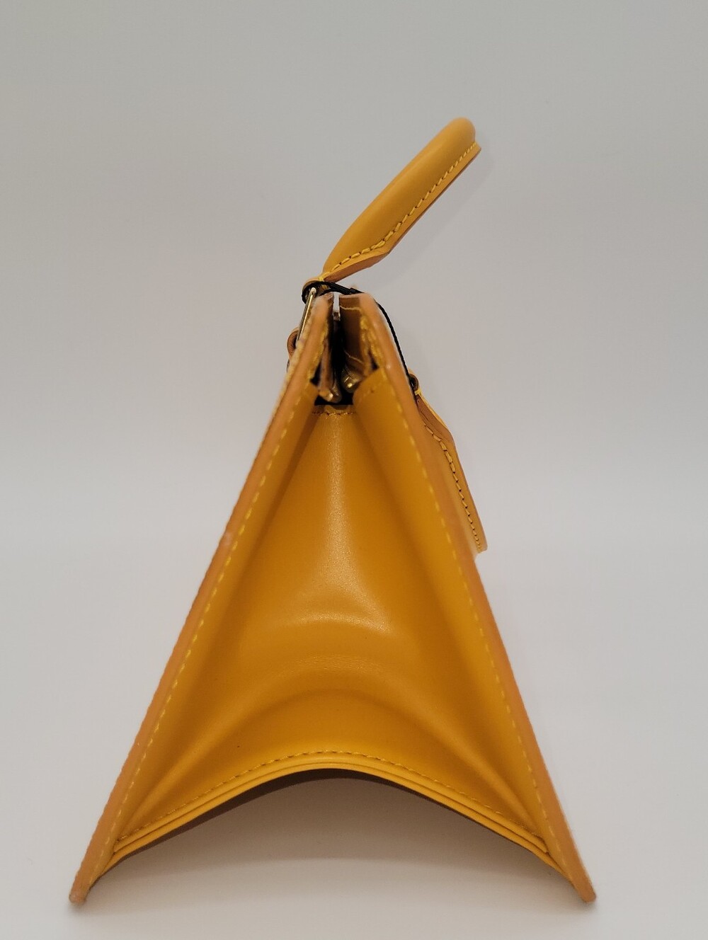 Vintage Louis Vuitton Sac Triangle - Picture 3 of 10